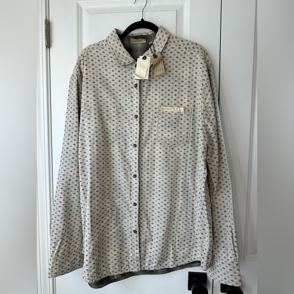 Jeremiah Mens Reversible Button Down Shirt in Silver Birch NWT (Size XXL)